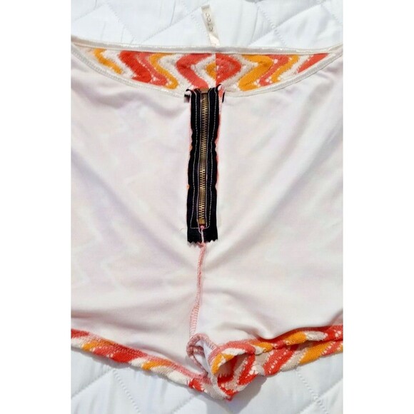 KTOO USA Ziggy Retro Hot Shorts - Picture 9 of 10